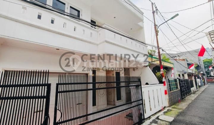 For Sale Tanjung Duren 2½ Story House - 4BR (Size 8X13) SHM, 3.5 M, Grogol Petamburan, West Jakarta