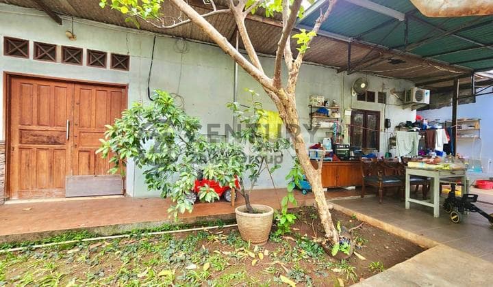 Dijual Nego Abis Rumah Tua + Kavling Siap Bangun Kost Mini Building Luas 700 M², SHM, 10.5 M, Palmerah, Jakarta Barat