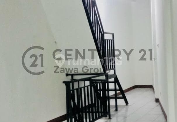 Dijual Termurah Ruko Jln Wolter Monginsidi 4 Lantai - Uk.4x15, SHM, 4 M, Kebayoran Baru, Jakarta Selatan