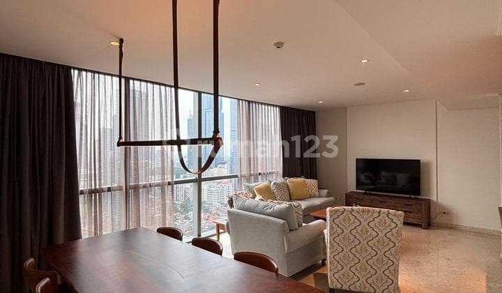 Dijual Apartemen Casa Domaine 3 br Luas 172 Sqm, Fully Furnished