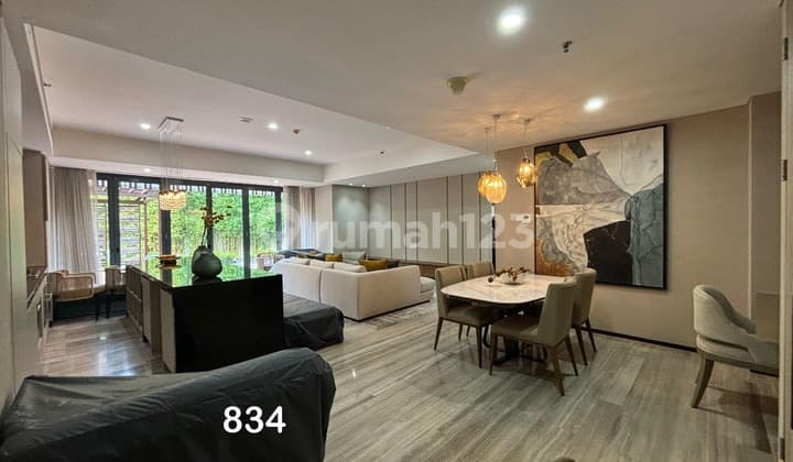 Dijual Verde One 2 Br Luas 236 M2 Furnish