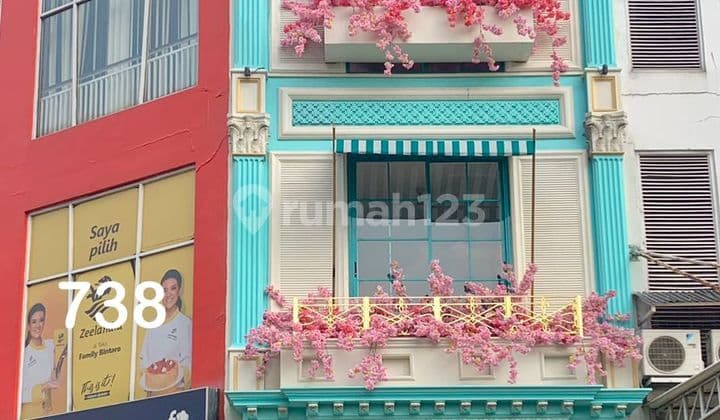 Dijual Ruko 3 Lantai Lt 81 M2 Lb 243 M2 Di Tangerang Selatan