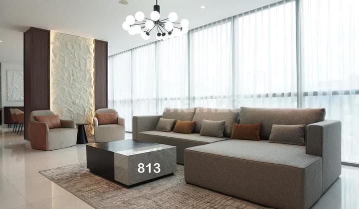 Disewakan Apartemen Casadomaine 4 br luas 320 m2