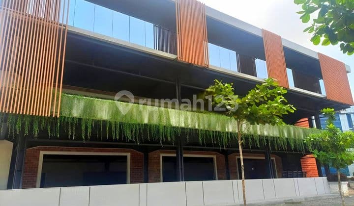 FOR SALE COMMERCIAL BUILDING OFFICE HOTEL, RESTAURANT ETC SOUTH JAKARTA