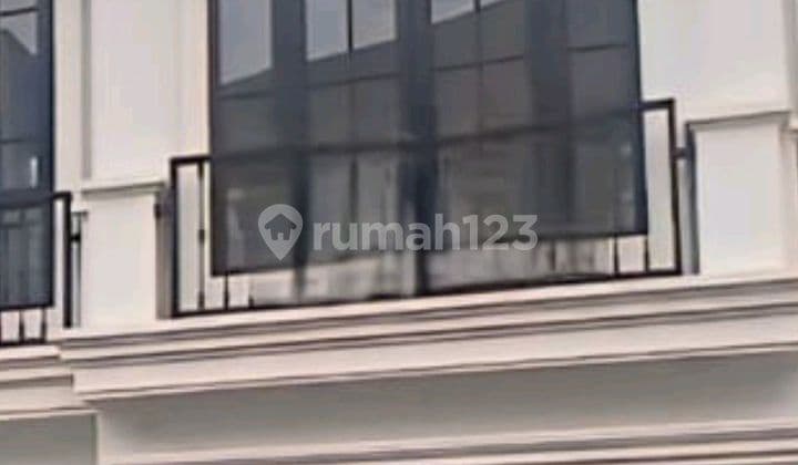 Dijual Rumah Classic America Di Cempaka Putih Jakarta Pusat