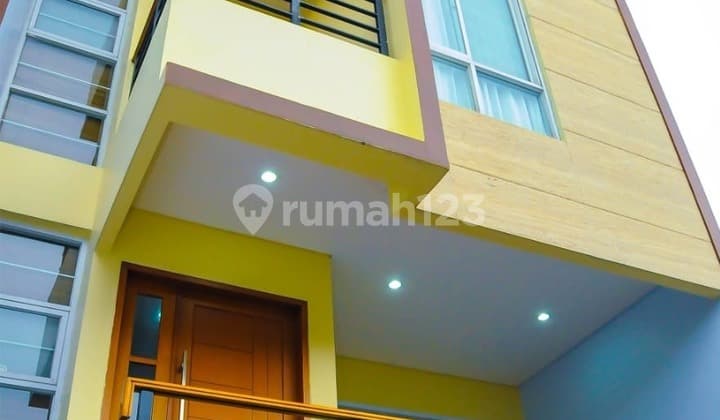 Rumah Pondok Indah Siap Huni Akses Jalan 2 Mobil