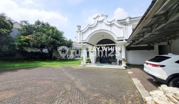 Classic Colonial Style House with a Spacious Garden in Kemang Area