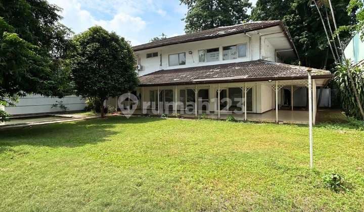 Kemang Rumah Hitung Tanah Cocok Untuk Kantor Dan Bisnis