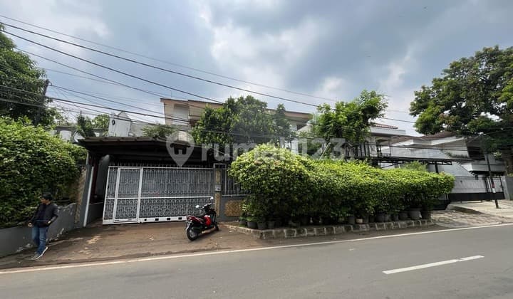 Djual Cepat !! Rumah Siap Huni Dalam Kompleks Gudang Peluru