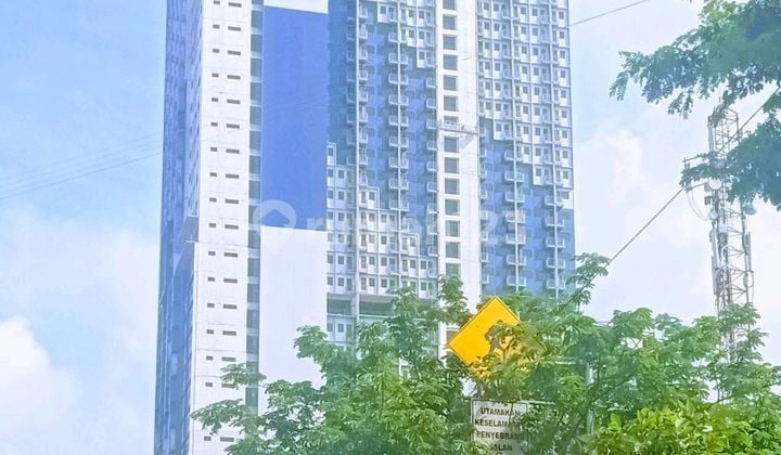 2 Bedroom Apartemen Dekat Ui Kondisi Bagus Furnished