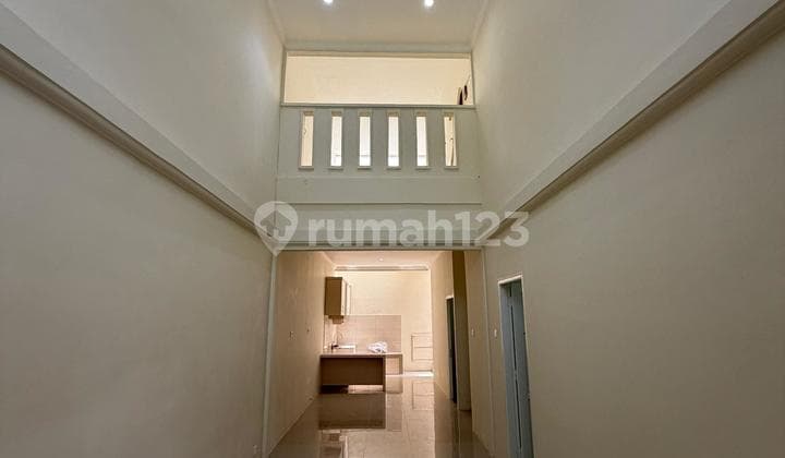 Dijual Cepat Rumah 2 Lantai Celling Tinggi Gading Serpong