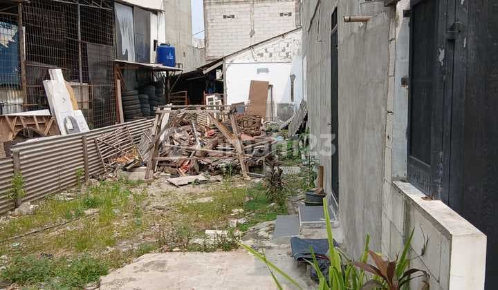 Tanah Di Pinggir Jl Irigasi Sipon Cipondoh Tangerang