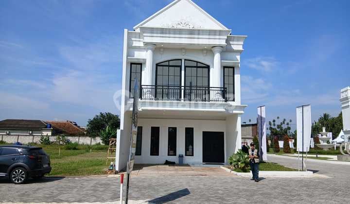 Rumah 2,5 LT Gaya Europe Klasik Bogor Barat