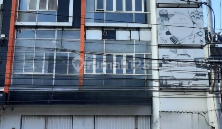 Dijual Ruko 3 Lantai, Lebar Ideal Area Komersil Jl Godean