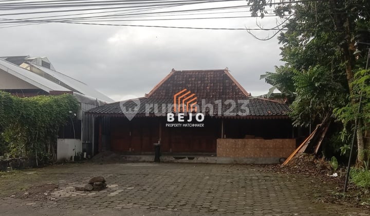 Disewakan Bangunan Joglo Cocok Resto di Jl Kaliurang