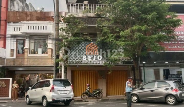 Disewakan Ruko 3 Lantai Lokasi Premium Komersil Jl Solo