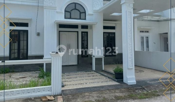 Rumah atau Perumahan Siap Huni Cluster 3 Kamar Tipe 100 Mewah di Air Pacah Padang