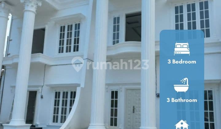 Rumah Dijual di Padang Cluster 2 Lantai 3 Kamar Tipe 120 Mewah dekat Baiturrahmah Bypass