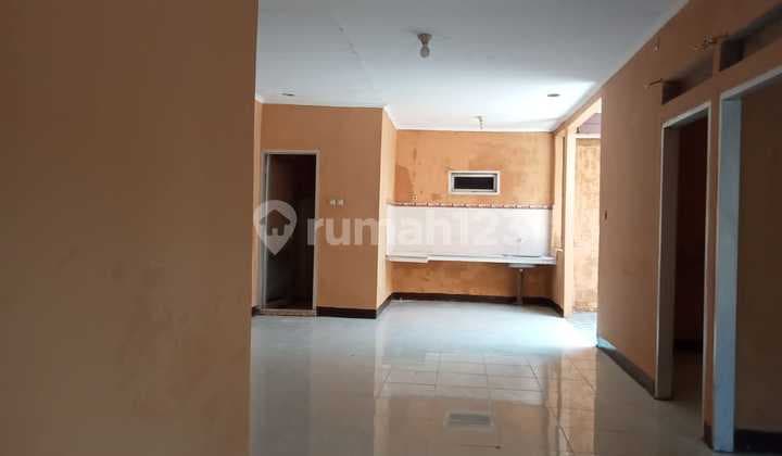 Rumah Kosong Siap Huni di Bumi Parahyangan Kencana