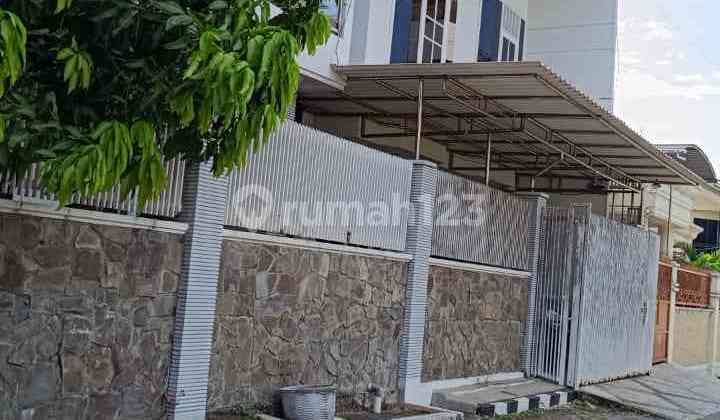 Rumah Minimalis Siap Huni di Simpang Darmo Permai Selatan (If)