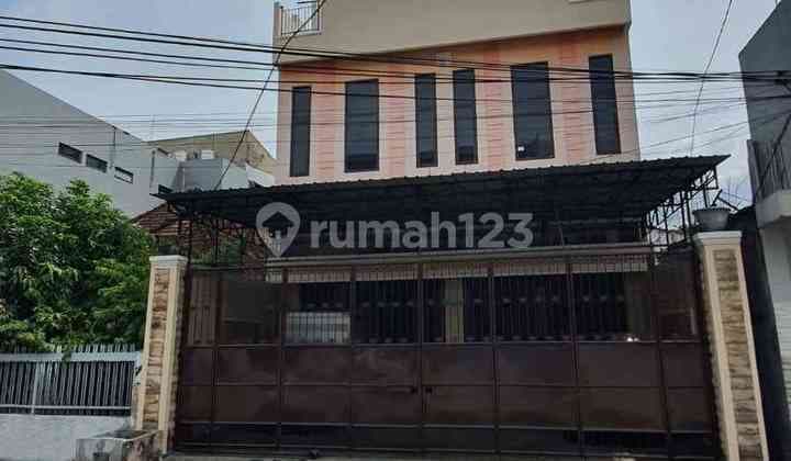 2 Ruko Gandeng Jl. Koblen Tengah Surabaya Pusat