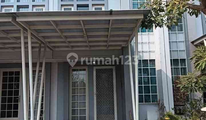 Rumah Grand Pakuwon Cluster Queensland (Lm)