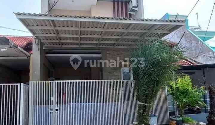 Rumah Minimalis Siap Huni Di Taman Pondok Indah (NAT)
