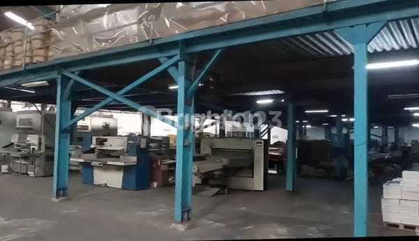 Pabrik Gudang Siap Pakai Jalan Raya Kletek, Sidoarjo