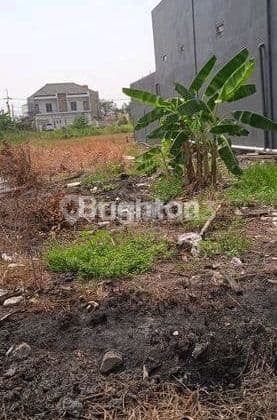 Tanah Pemukiman di Desa Pranti, Menganti Gresik