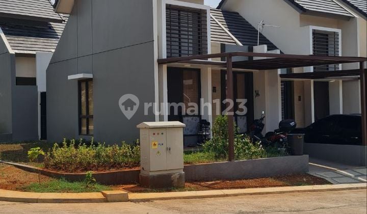 Rumah di Bukit golf SHM Baru Selatan depok