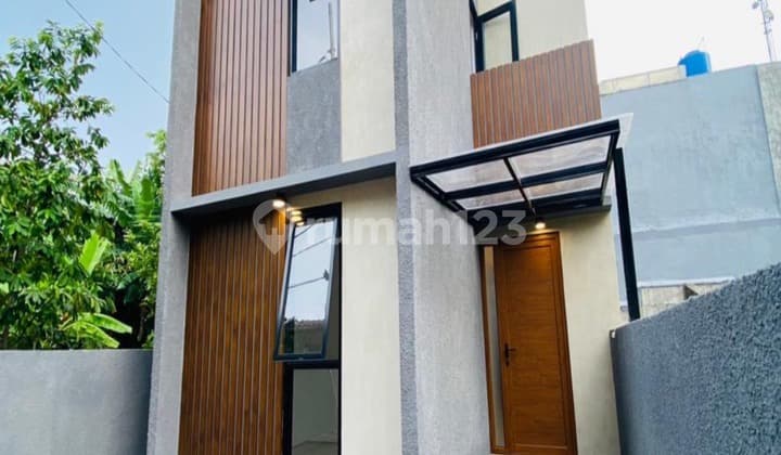 Rumah Mewah Minimalis Modern 4 BR Jakagakarsa Jakarta Selatan