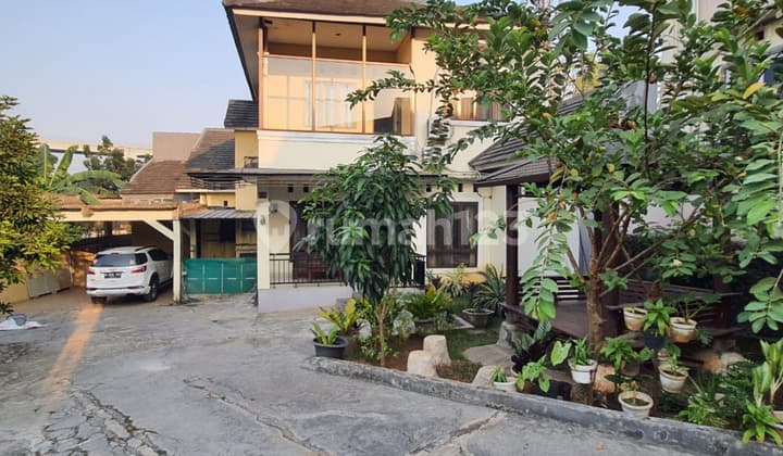 Rumah Bagus Unfurnished Di Taman Mini Jakarta Timur