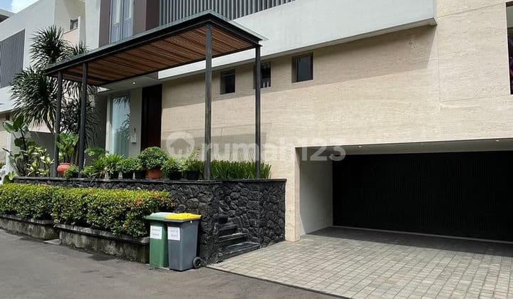 Rumah Bagus Modern Tropical Di Cipete Shm Dekat Stasiun Mrt