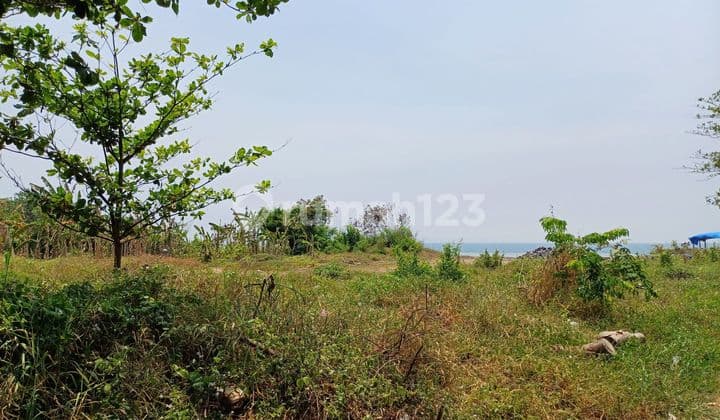 Land in the Tegal Besar beach area, Klungkung