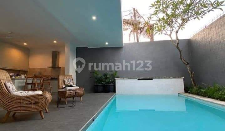 Villa modern minimalis jimbaran kuta