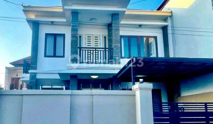 Rumah Modern Minimalis Renon Denpasar