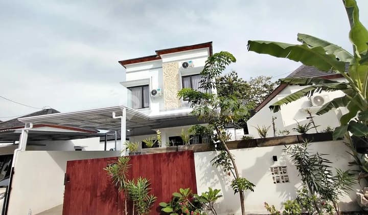 Rumah Modern Kampia Nusa Dua