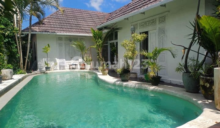 Villa Tegal Sari Pantai Berawa Canggu
