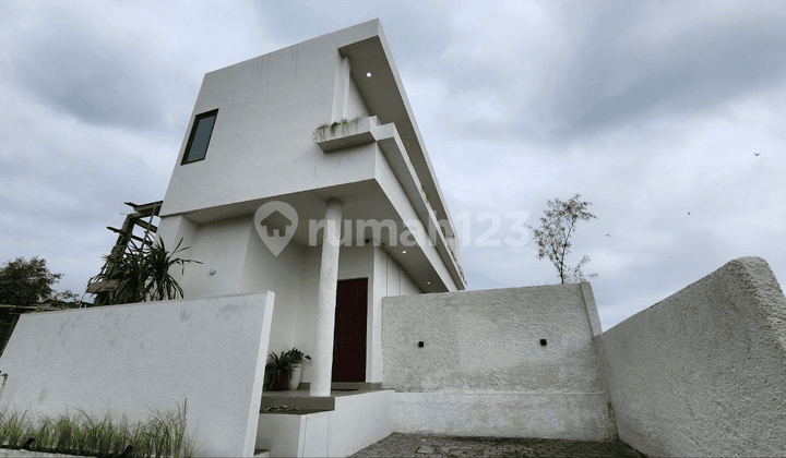 Brand New Villa Fully Furnished Di Kutuh Nusa Dua Dekat Pantai