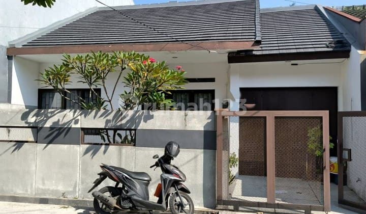 Rumah 1 Lantai Bagus dan Terawat Siap Huni di Tki