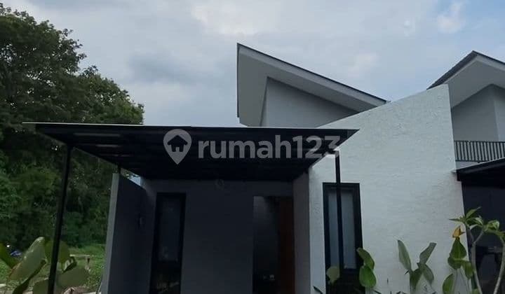 Rumah Baru Industrial Style Siap Huni Di Cinunuk