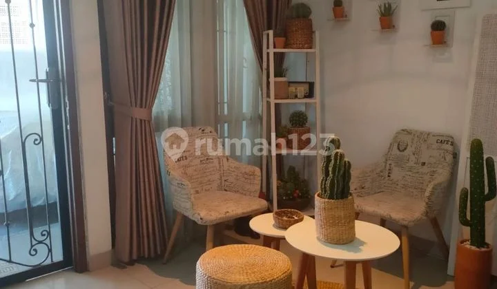 Rumah siap huni bagus di Perumahan derwati