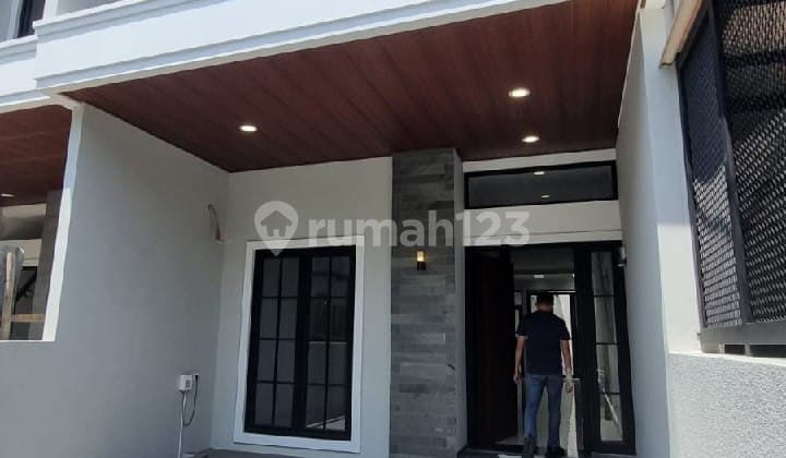Rumah 2 Lantai Minimalis Baru Di Sayap Sriwijaya