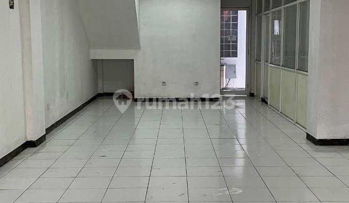 Ruko Area Pusat Kain Bandung di Sayap Dulatip