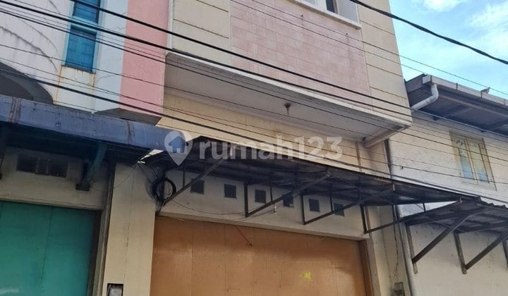 Ruko 3 Lantai Pusat Textile Dulatif Bandung