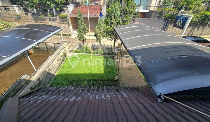 Rumah 2 Lantai Furnish Siap Huni di Setra Murni