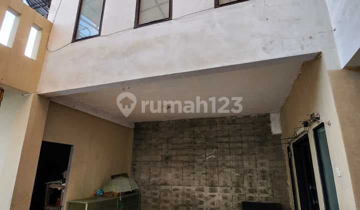Rumah 2 Lantai Siap Huni Di Permata Biru Cinunuk