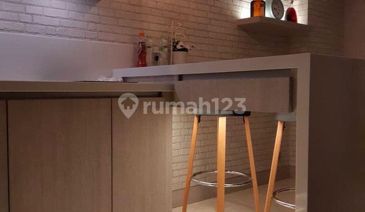Di Sewakan Bulanan Apartemen Green Bay Pluit Tower Dahlia 2 BR Jadi 1 BR Furnish Bagus