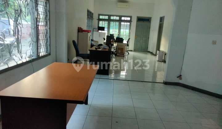 Rumah 2 Lt.shm di Kayu Putih Jalan Besar Cocok Untuk Rumah kantor