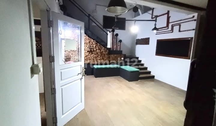 Ruko 2 Lantai Bagus Jalan Besar Daerah Turangga Bandung